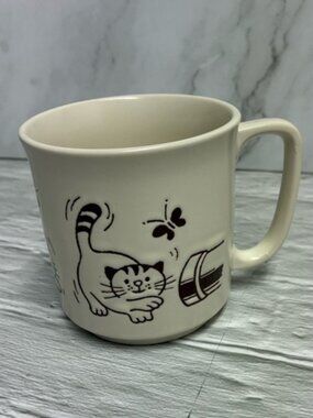 Whimsical Japanese Hand-Painted Design Ceramic Cup/Mug Simple Cartoon Cat